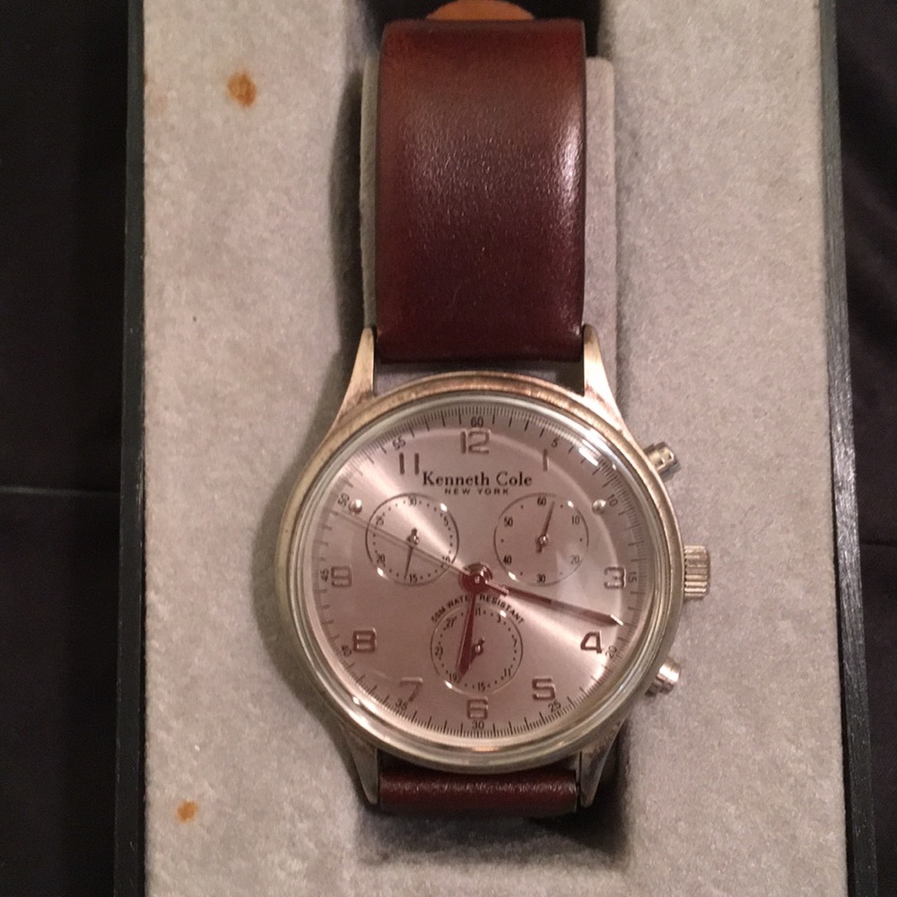 Kenneth Cole watch - Picture 2 of 8